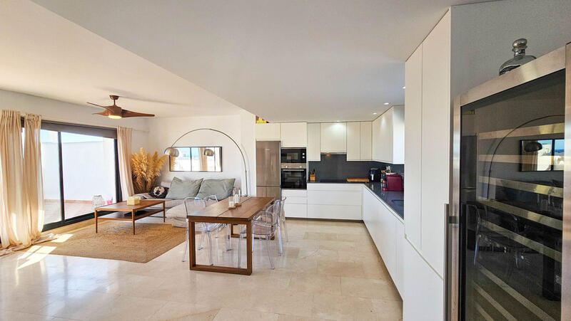 3 slaapkamer Appartement Te koop