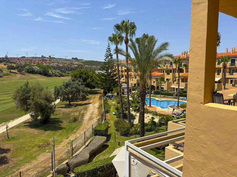 Lägenhet till salu i La Duquesa, Málaga