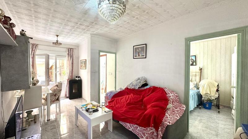 3 bedroom Apartment for sale