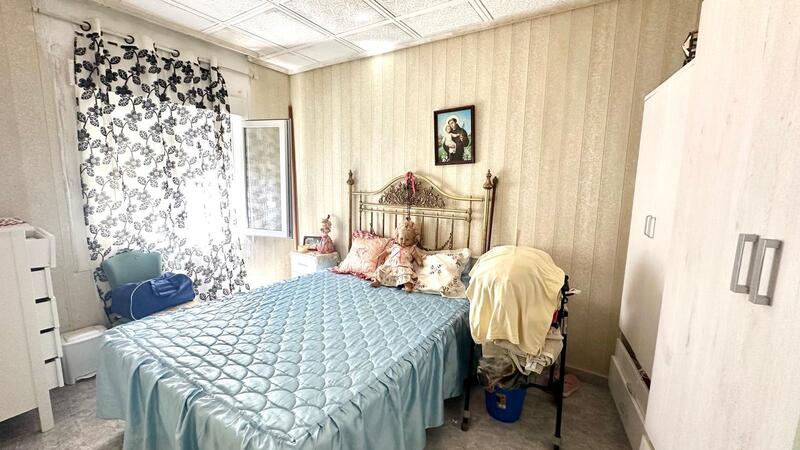 3 bedroom Apartment for sale