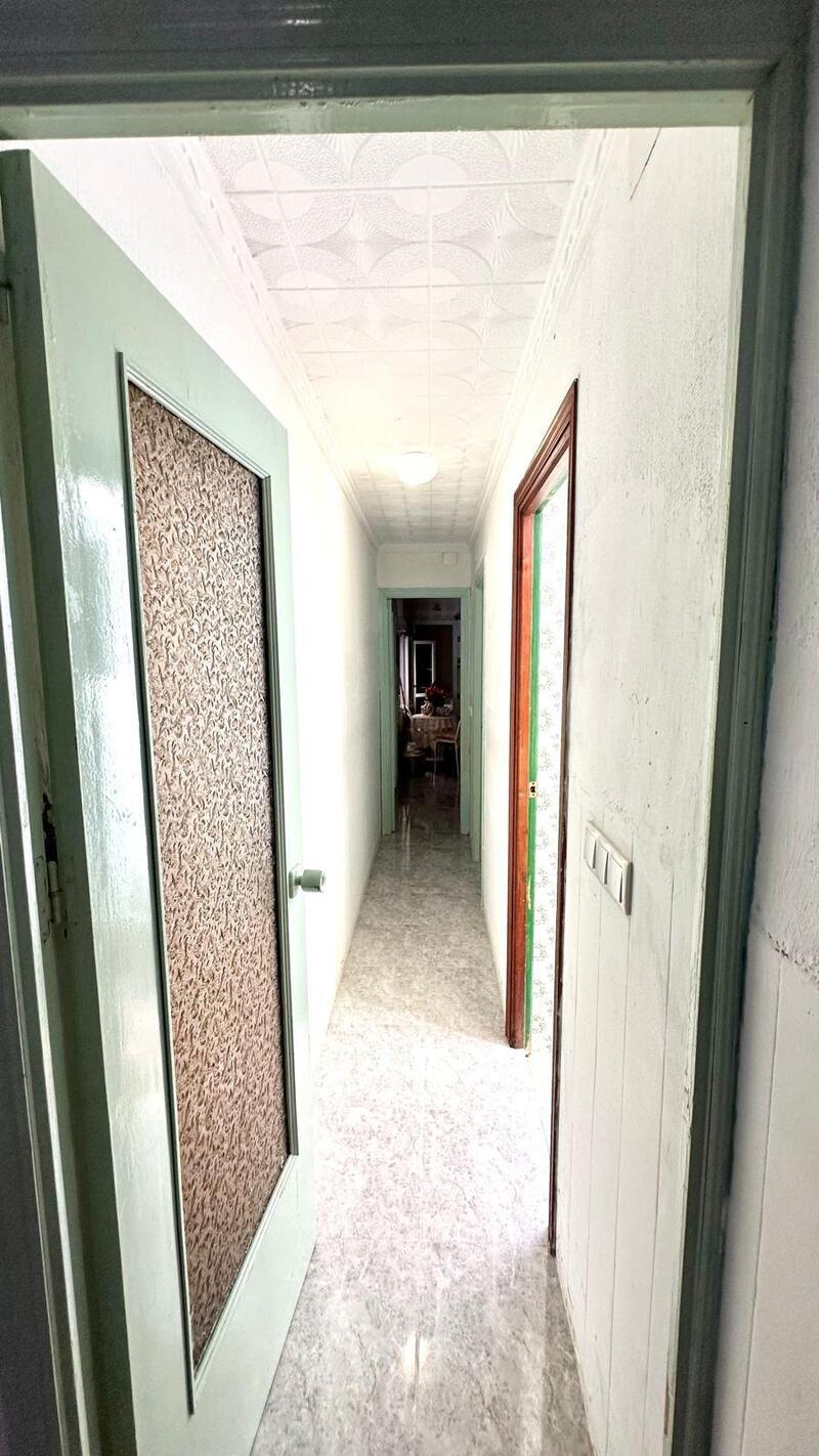 3 bedroom Apartment for sale