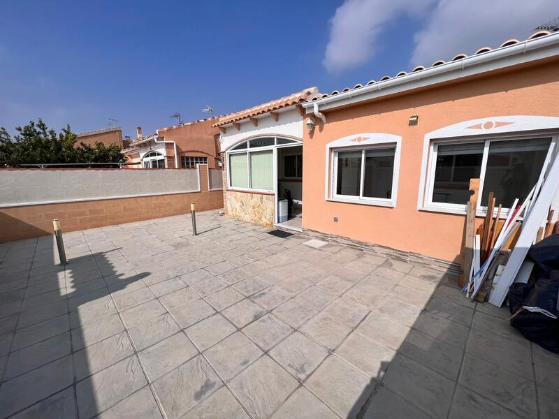 2 bedroom Villa for sale