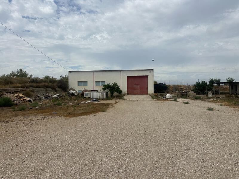 Commercial Property for sale in Torremendo, Alicante