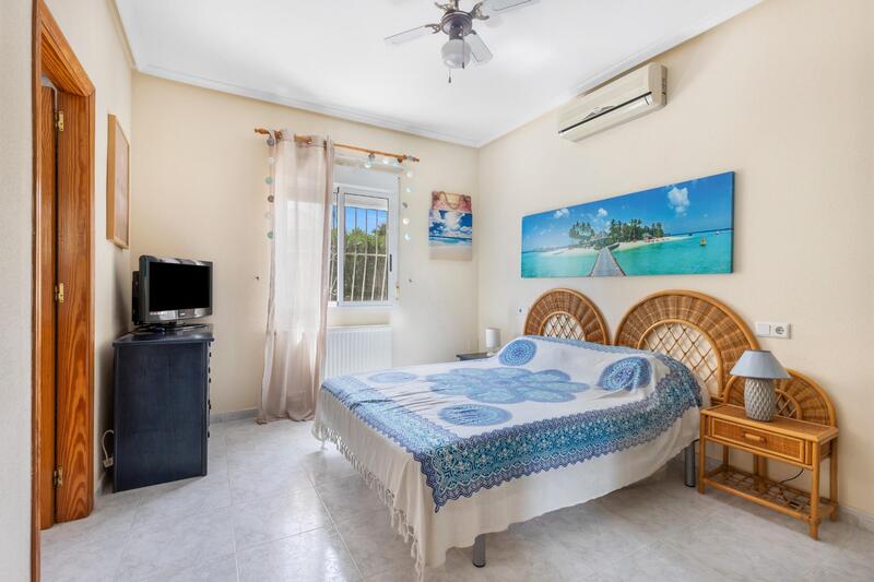 5 bedroom Villa for sale