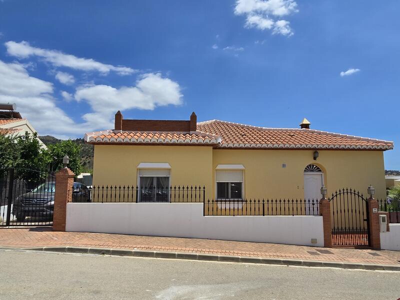3 bedroom Villa for sale