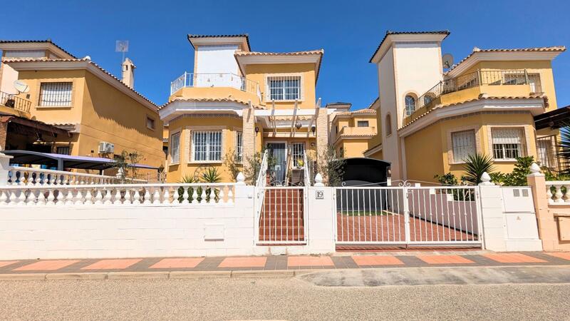 Villa till salu i Lo Crispin, Alicante