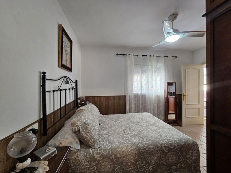 2 Schlafzimmer Villa zu verkaufen