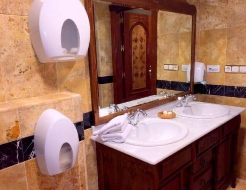 8 chambre Villa à vendre
