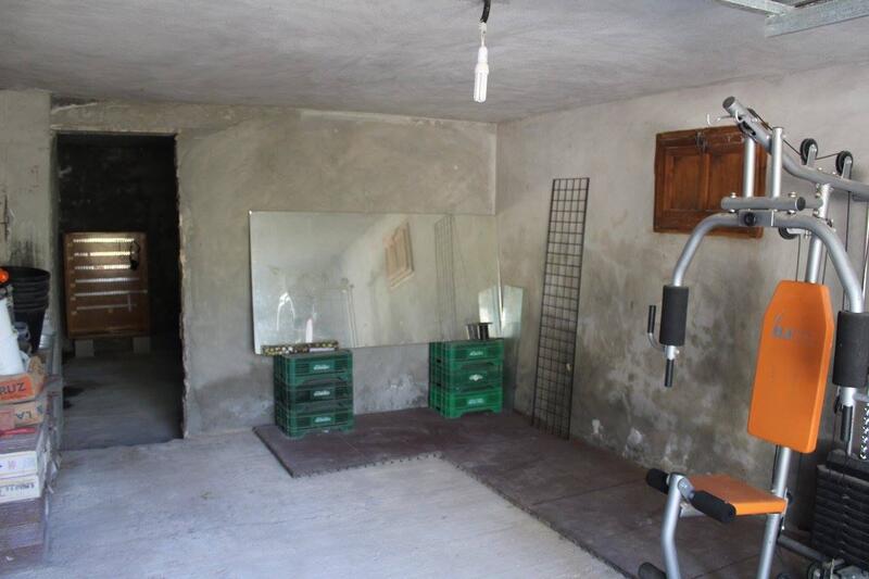 3 Cuarto Local Comercial en venta
