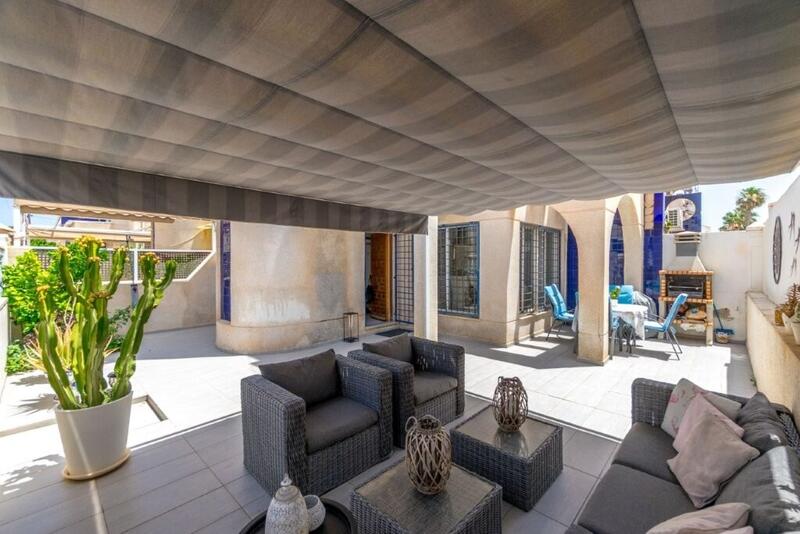 Duplex zu verkaufen in Torrevieja, Alicante