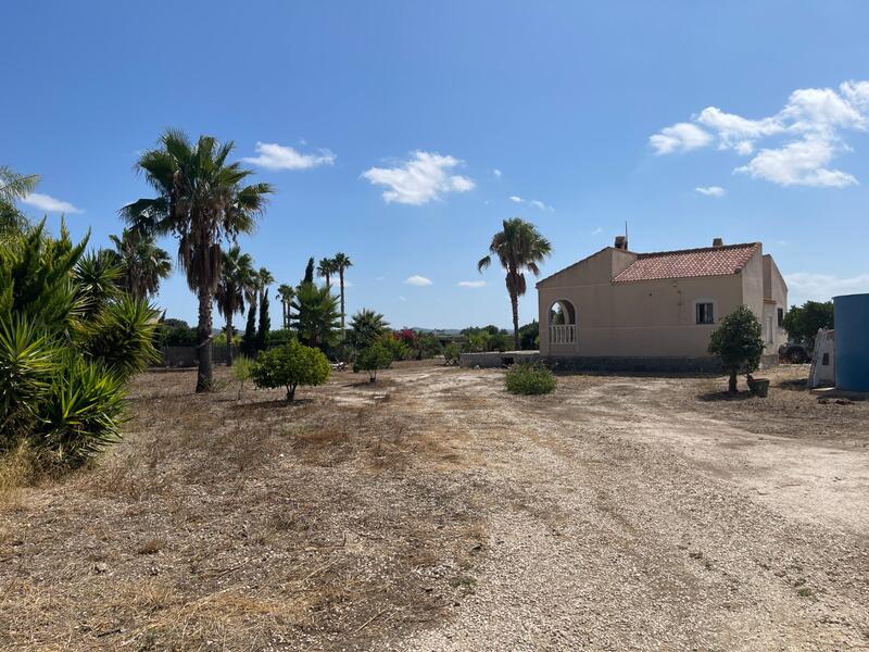 3 bedroom Country House for sale