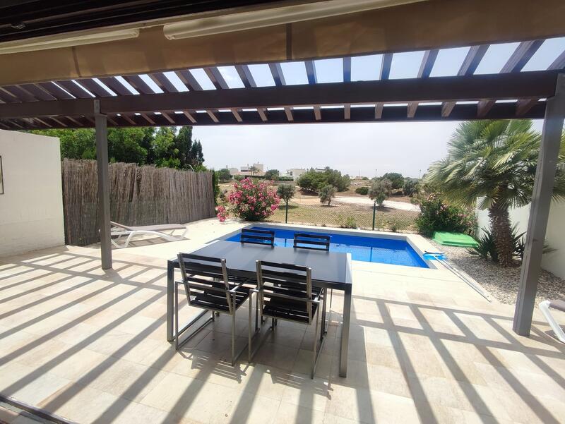 2 bedroom Villa for sale