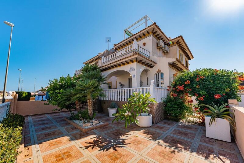 3 Schlafzimmer Villa zu verkaufen
