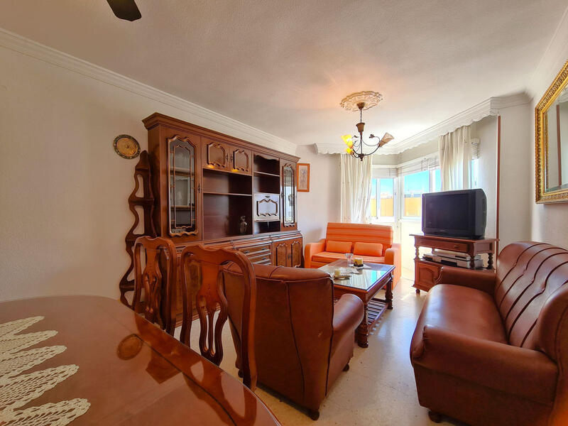 3 bedroom Apartment for sale