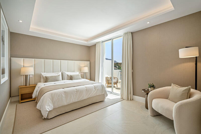 4 Schlafzimmer Stadthaus zu verkaufen