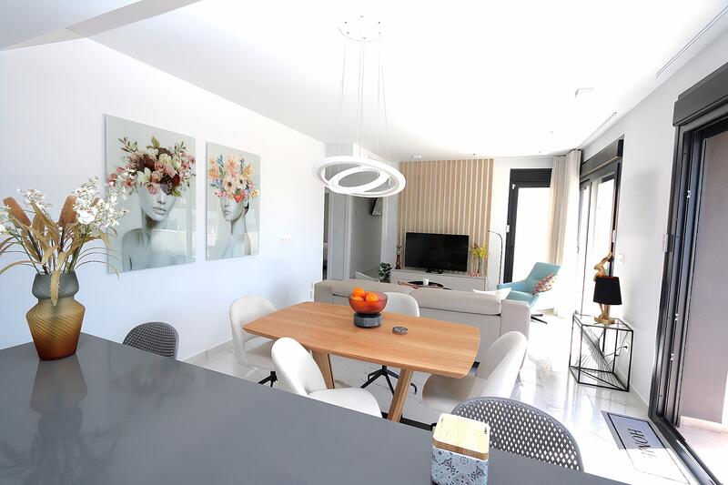 3 bedroom Apartment for sale