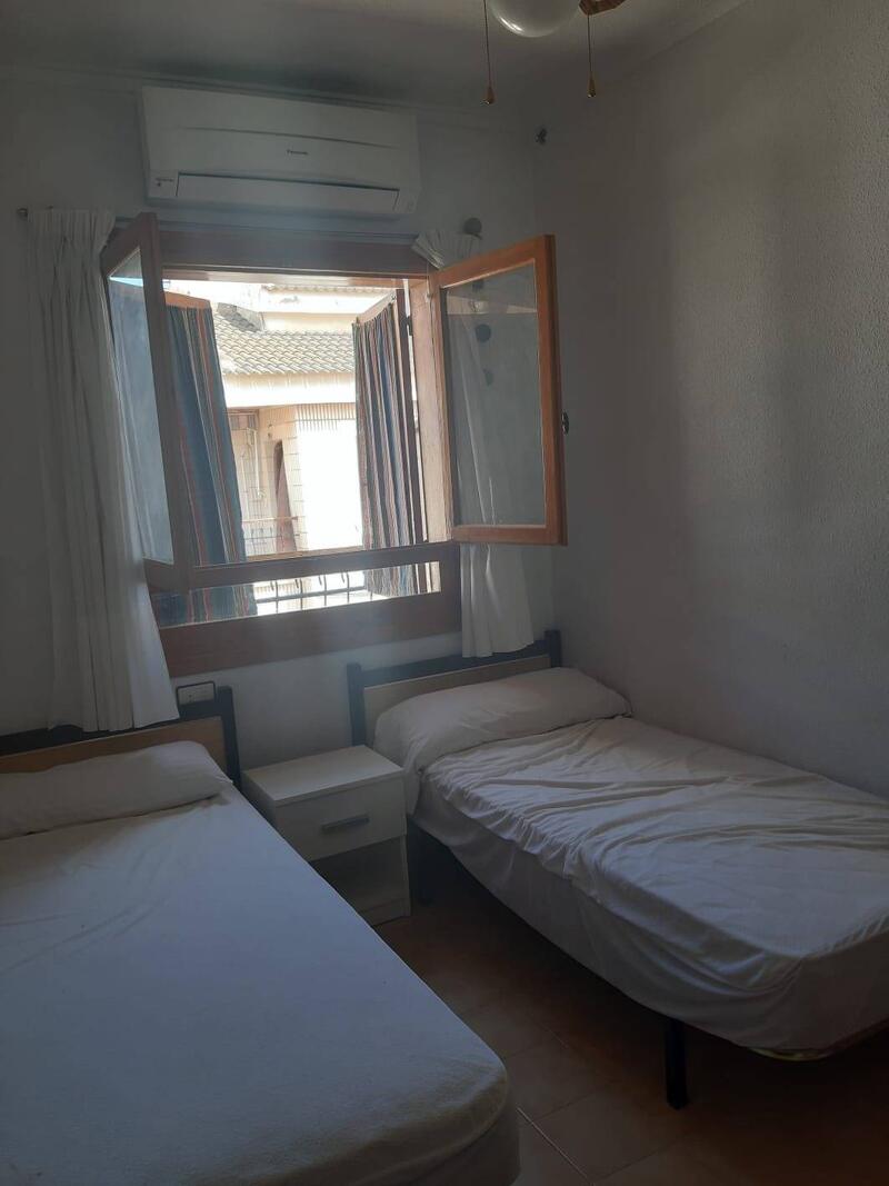 2 Schlafzimmer Stadthaus zu verkaufen