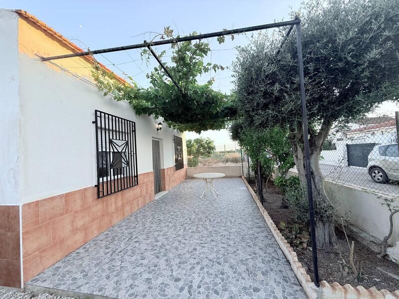 4 chambre Auberge à vendre