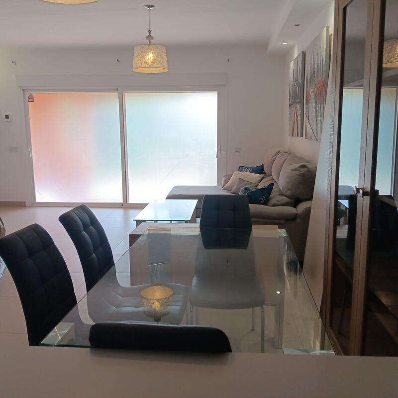 4 bedroom Townhouse for sale