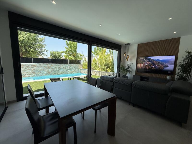 4 bedroom Villa for sale