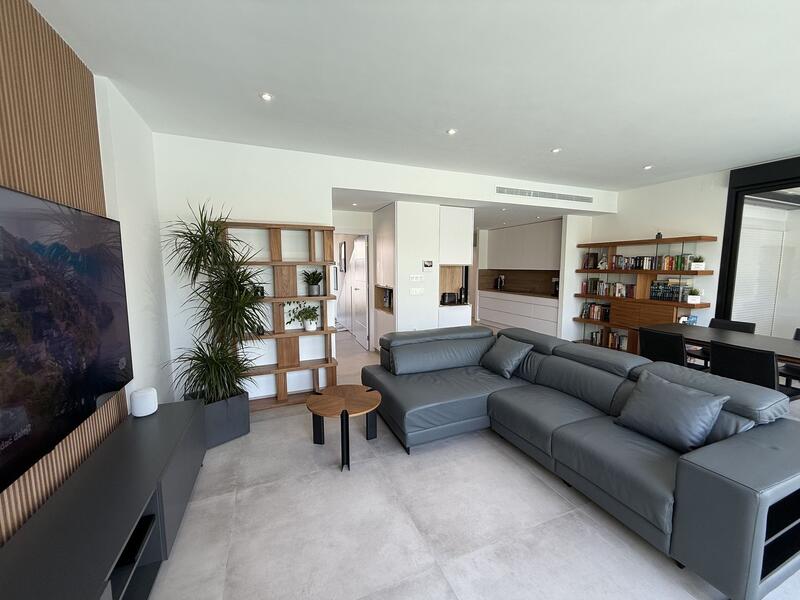 4 bedroom Villa for sale