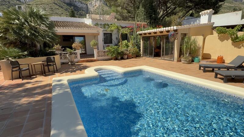 5 chambre Villa à vendre