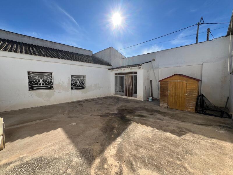 4 chambre Auberge à vendre