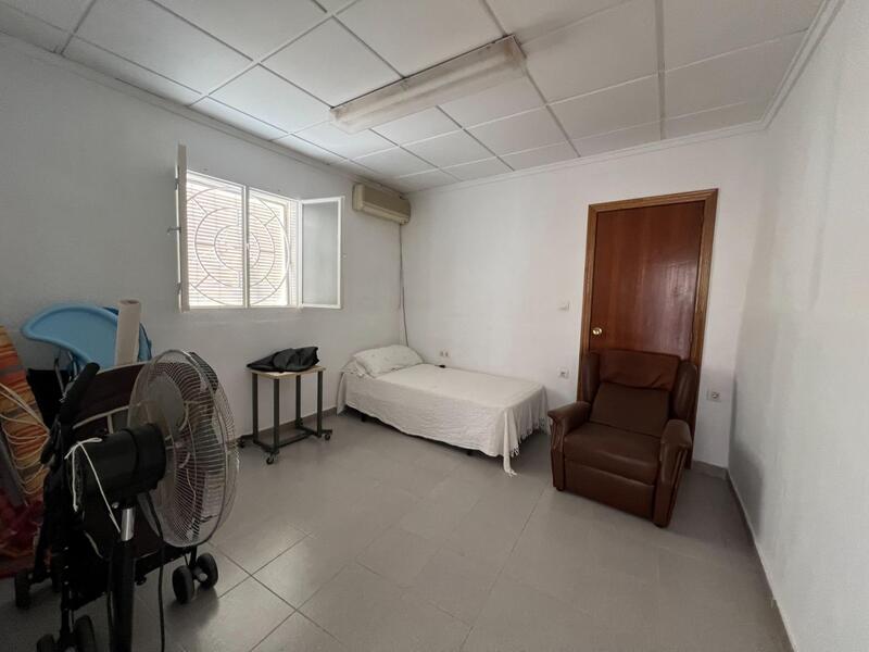 4 chambre Auberge à vendre