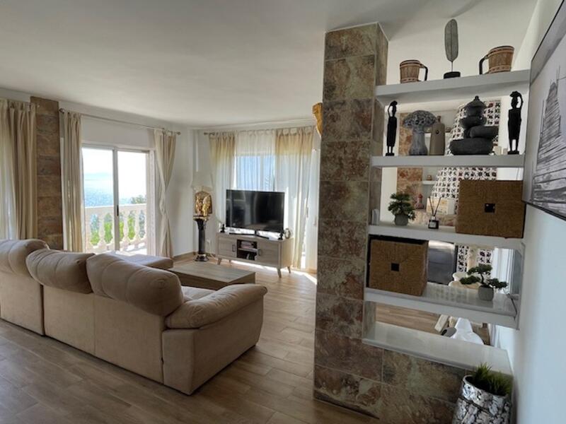 8 sovrum Villa till salu