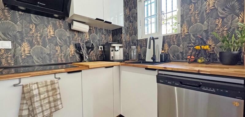 2 bedroom Townhouse for sale