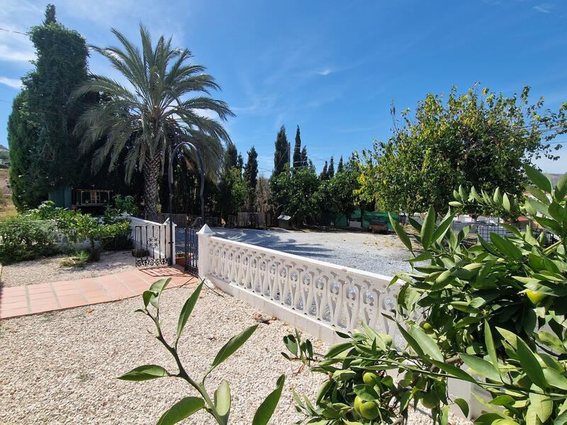 4 Schlafzimmer Villa zu verkaufen