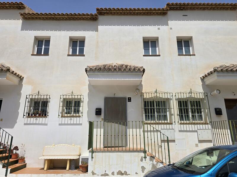 Maison de Ville à vendre dans Alcaucin, Málaga