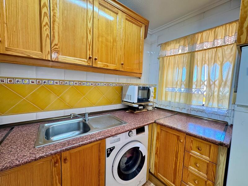 2 спальная комната квартира продается