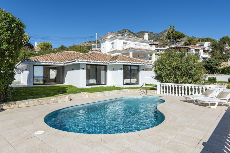 Villa till salu i Benalmadena Costa, Málaga
