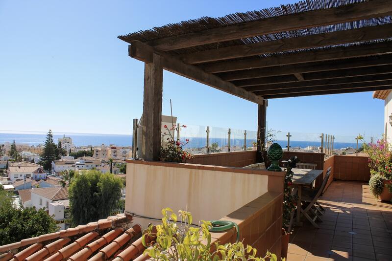Lägenhet till salu i Nerja, Málaga
