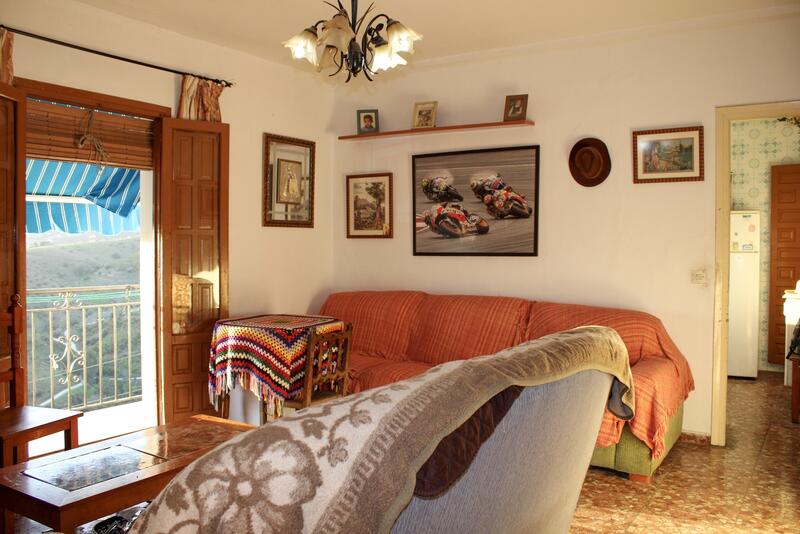 4 bedroom Apartment for sale