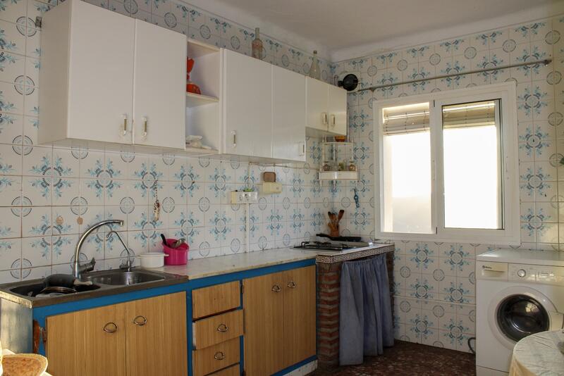 4 bedroom Apartment for sale