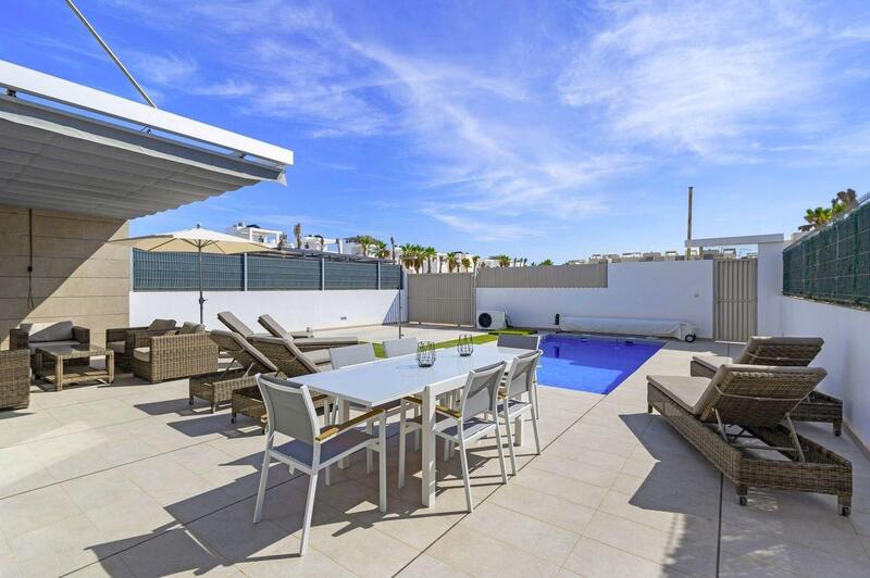 3 slaapkamer Villa Te koop