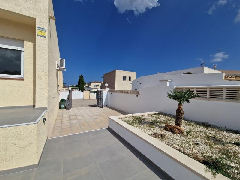 3 bedroom Villa for sale