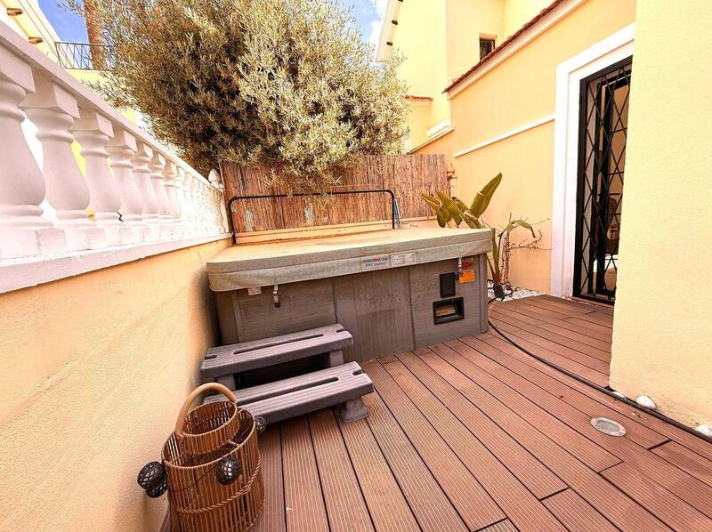 3 Cuarto Villa en venta