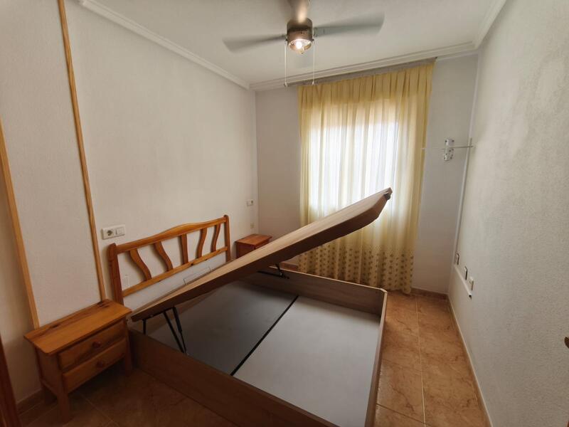 2 спальная комната квартира продается