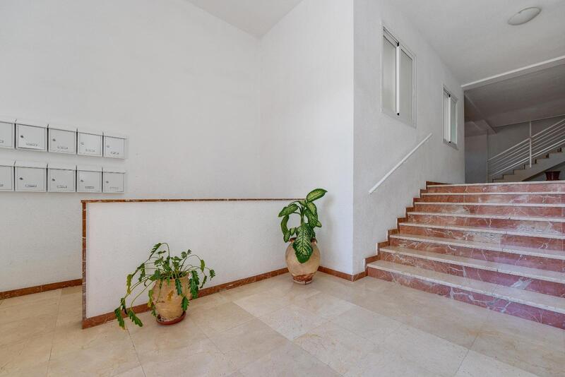 4 slaapkamer Appartement Te koop