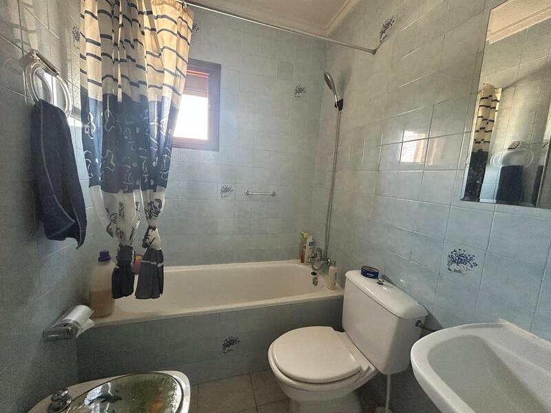 2 Cuarto Villa en venta