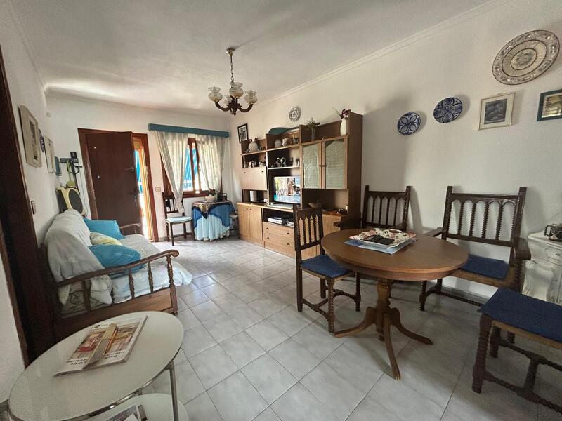 2 Cuarto Villa en venta