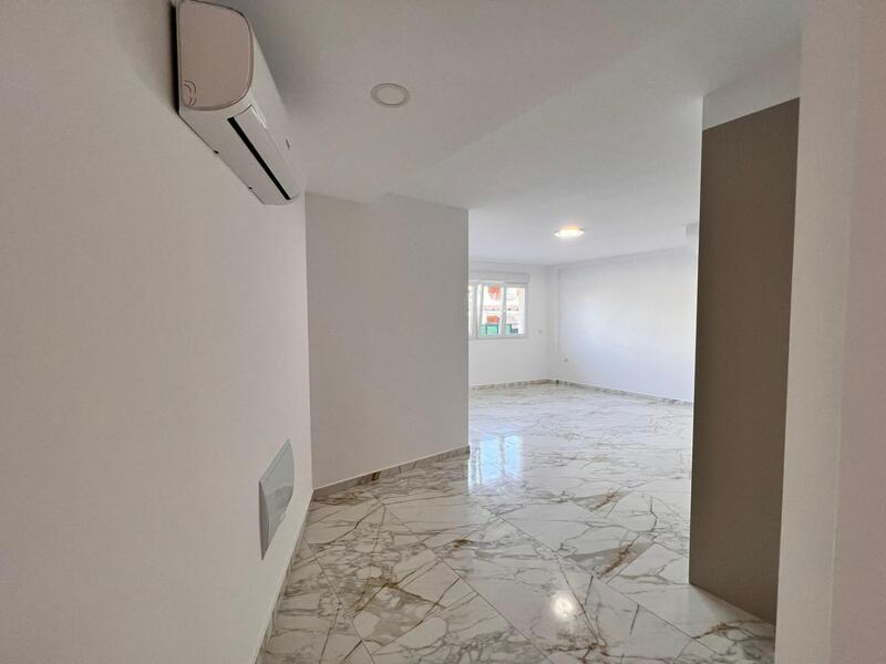 1 slaapkamer Appartement Te koop