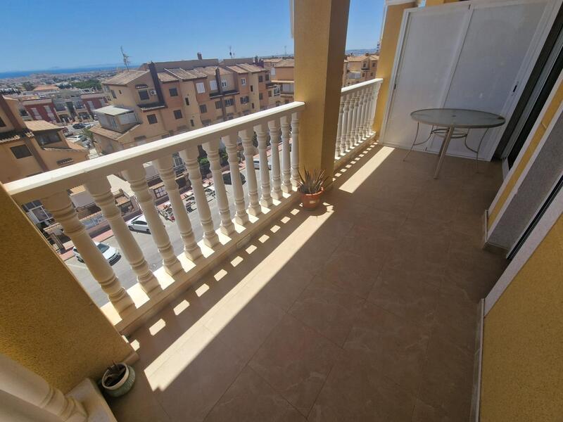 3 bedroom Apartment for sale