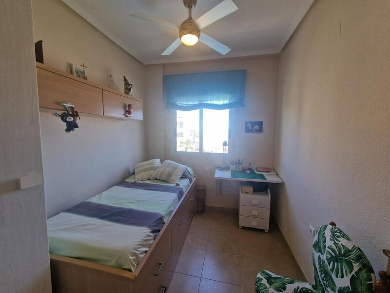 3 bedroom Apartment for sale
