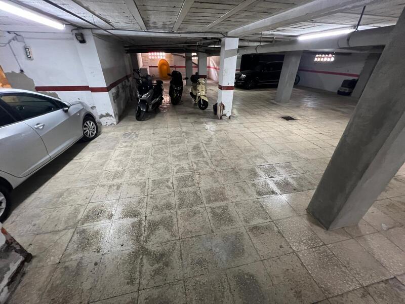 4 slaapkamer Appartement Te koop