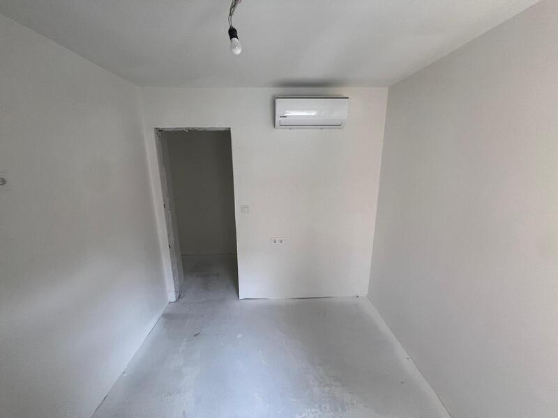 4 slaapkamer Appartement Te koop