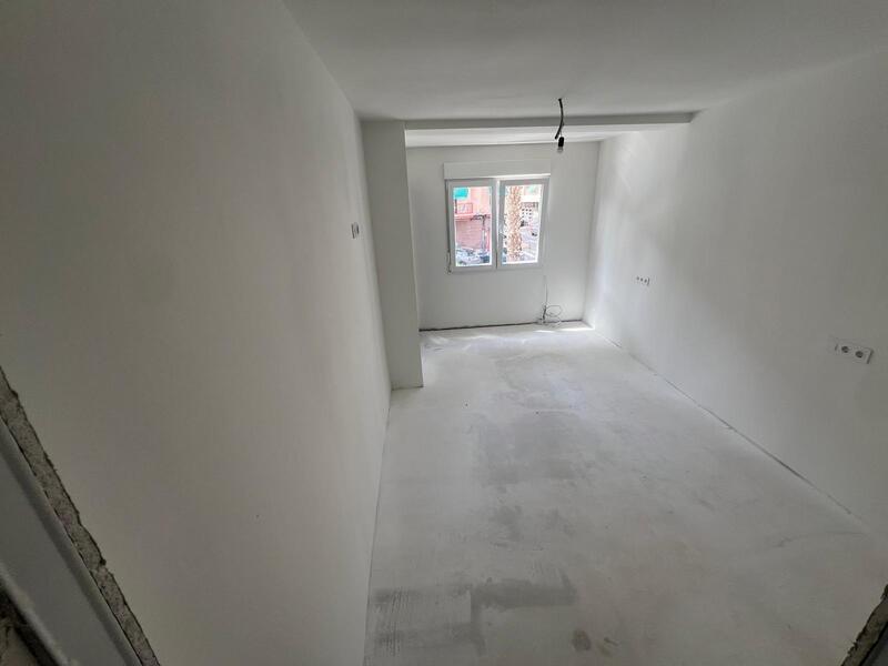 4 slaapkamer Appartement Te koop